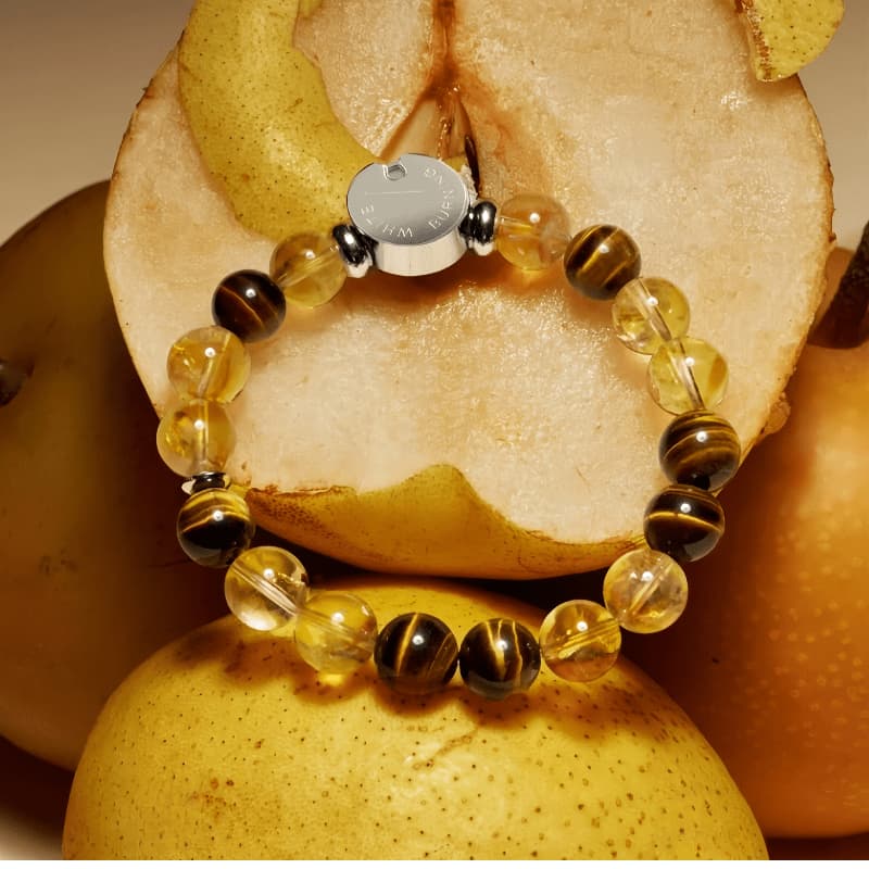 成熟留白 · Ripe Stillness